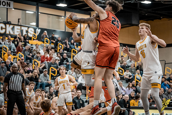 UWS MBB vs. UWRF WM 89