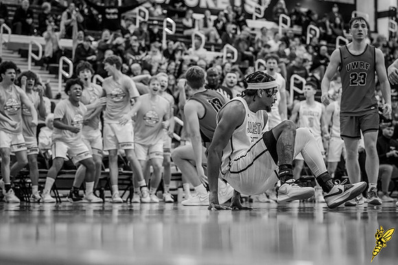 UWS MBB vs. UWRF WM 92