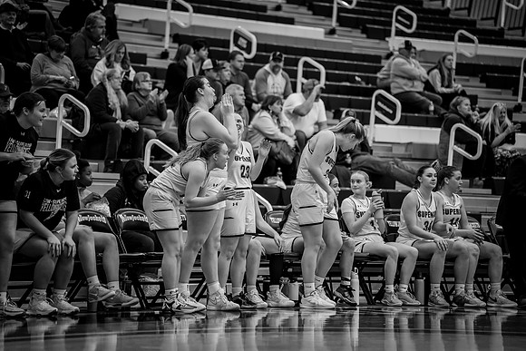 UWS WBB vs NC-1-76