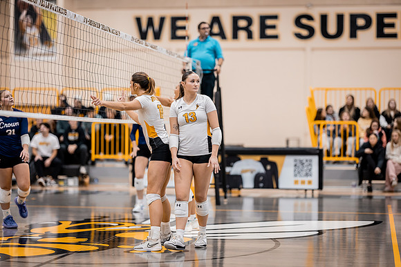 UWS VB vs CROWN-125