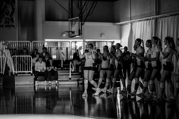 UWS VB vs CROWN-24