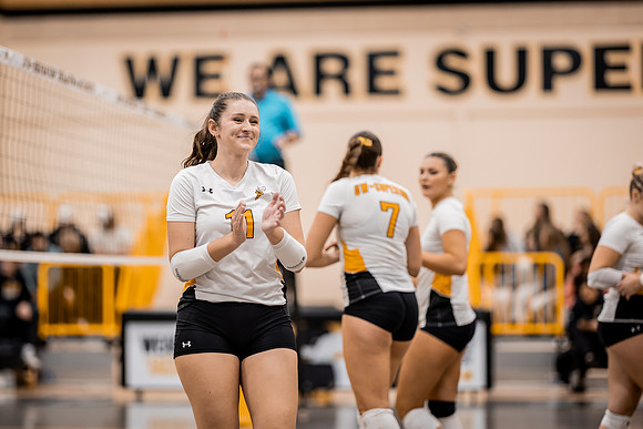UWS VB vs CROWN-12