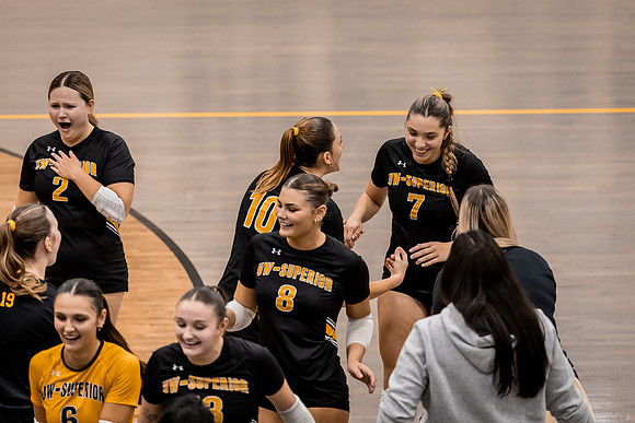 VB vs UWL -125
