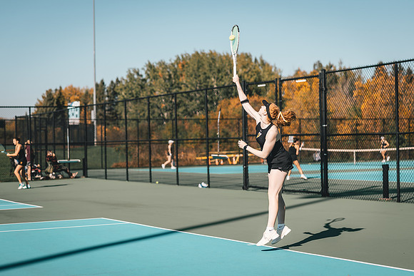 Tennis vs STO-77