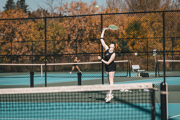 Tennis vs STO-193