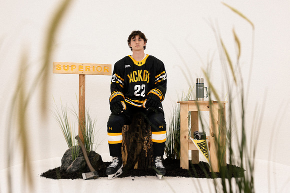 CMHKY Set Photos-13