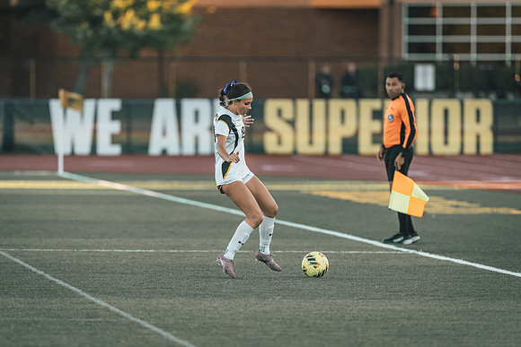 WSOC vs UNW-152