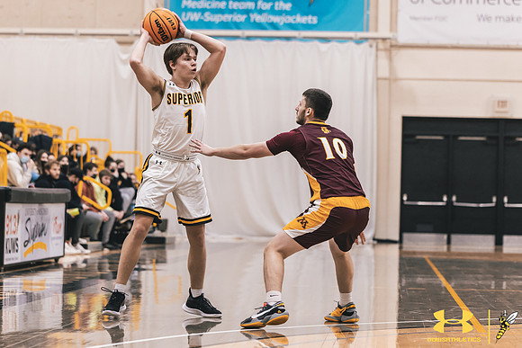 2022.01.31 UWS MBB vs MM60