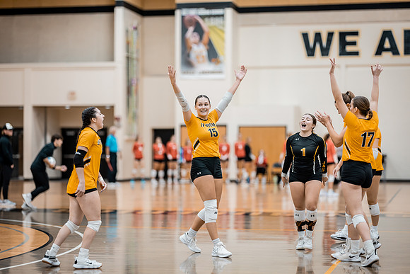 UWS VB vs. UHMB-1-83