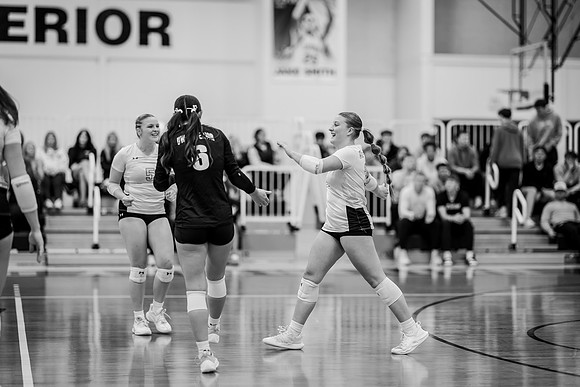 UWS VB vs CROWN-67
