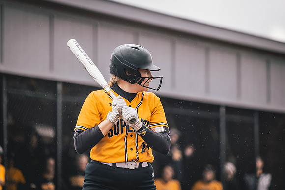 20240423_SoftballvsMartinLuther_Edits_Harry_-103