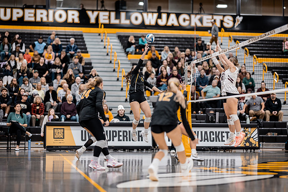 VB vs UMM-165