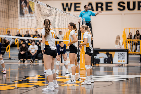 UWS VB vs CROWN-155
