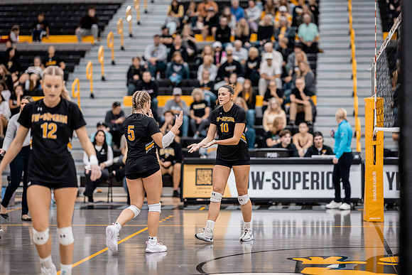 VB vs UNW-61