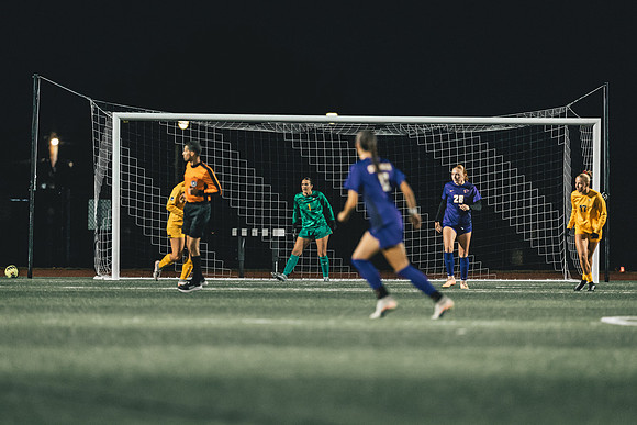 UWS vs STK-74
