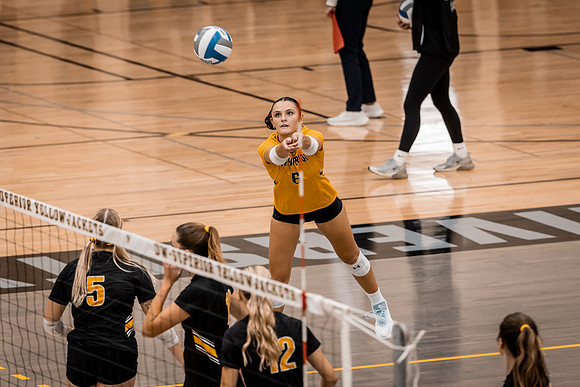 VB vs UWL -60