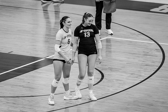 VB vs UWL -166