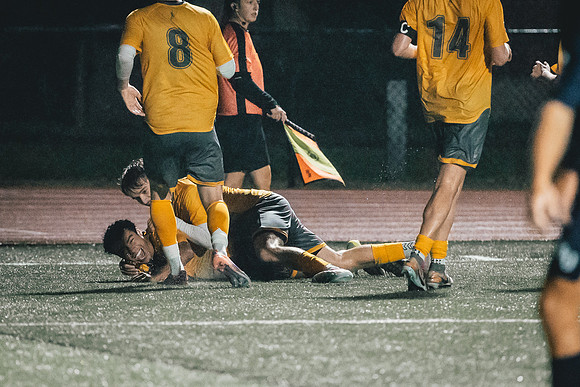 UWS MSOC vs BU-155