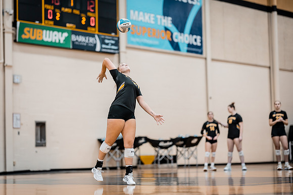 UWS VB vs. NCU -1-4