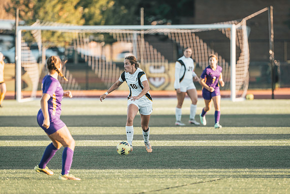 WSOC vs UNW-136