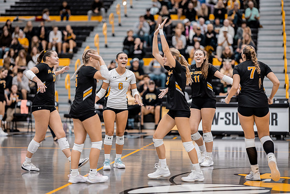 VB vs UNW-43