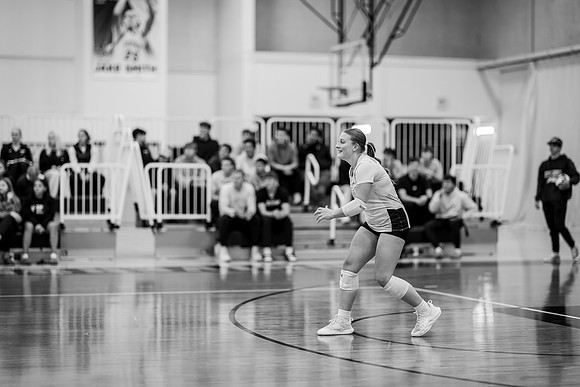 UWS VB vs CROWN-60