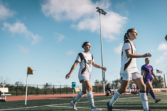 WSOC vs UNW-10