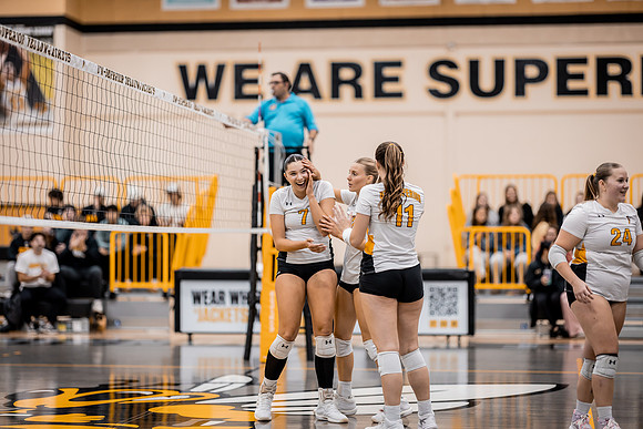 UWS VB vs CROWN-3