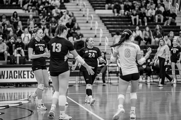 VB vs UNW-93