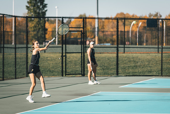 Tennis vs STO-116