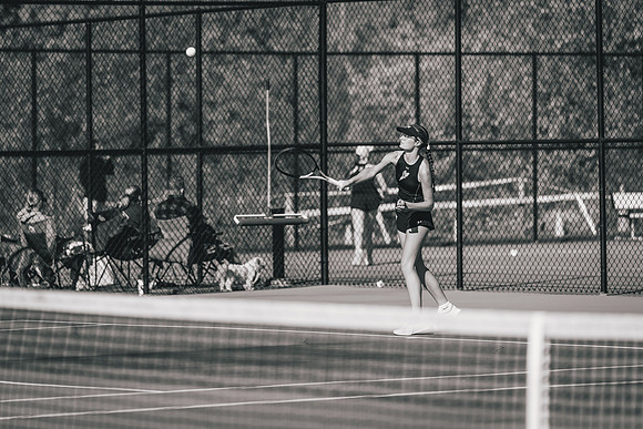 Tennis vs STO-172
