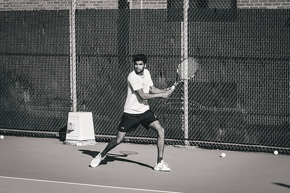 Tennis vs STO-202