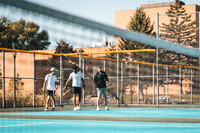 Tennis vs STO-8