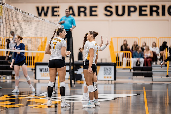 UWS VB vs CROWN-36