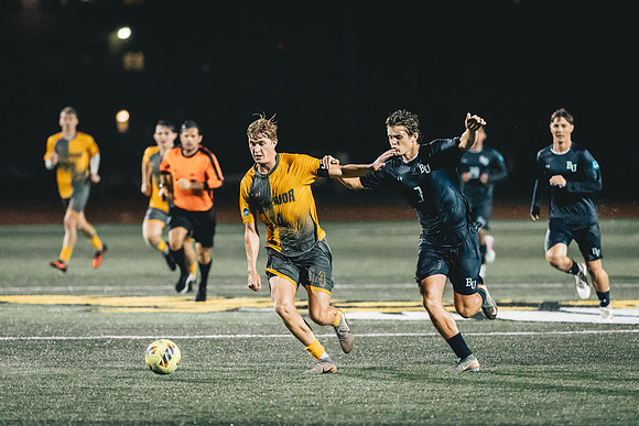UWS MSOC vs BU-132