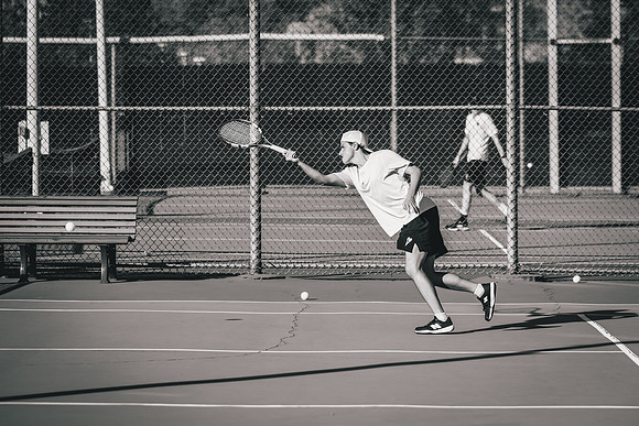 Tennis vs STO-158