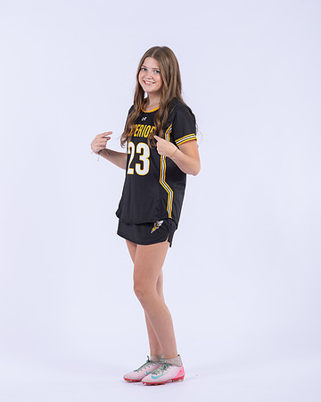 23 Ava Maas9