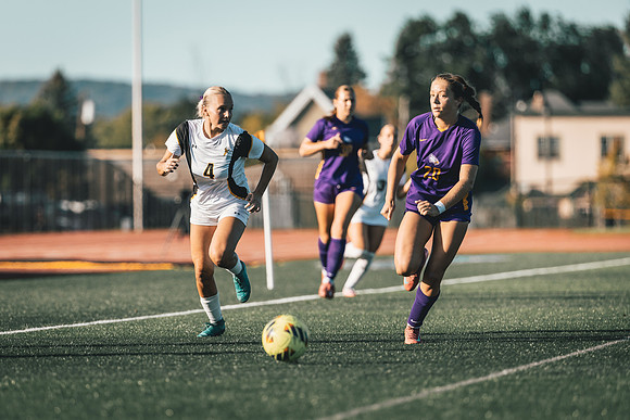 WSOC vs UNW-75