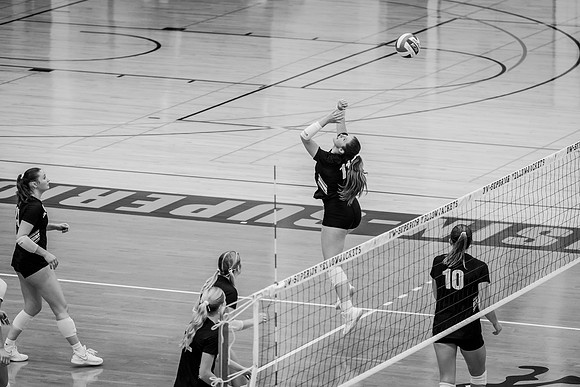 VB vs UWL -172