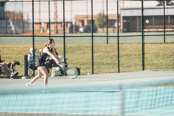 Tennis vs STO-196