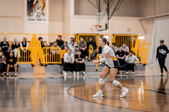 UWS VB vs CROWN-59