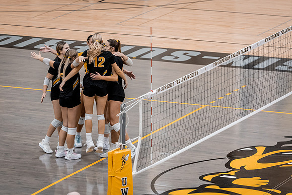 VB vs UWL -175