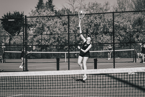 Tennis vs STO-188