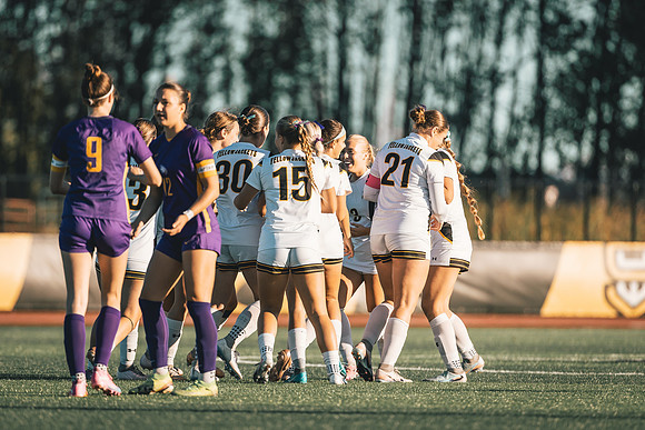 WSOC vs UNW-118