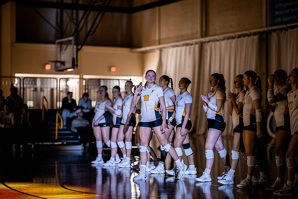 UWS VB vs CROWN-29