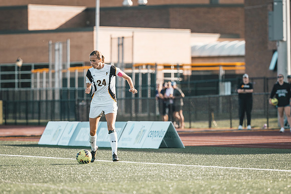 WSOC vs UWRF-124