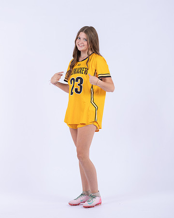 23 Ava Maas20