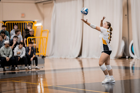 UWS VB vs CROWN-114