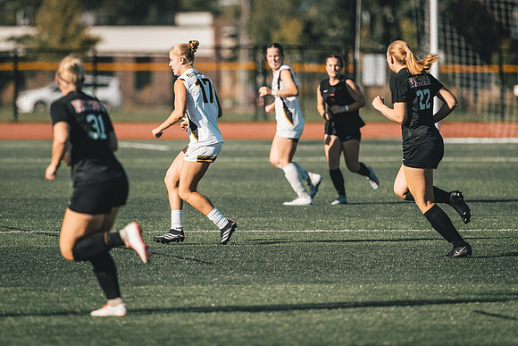 WSOC vs UWRF-84