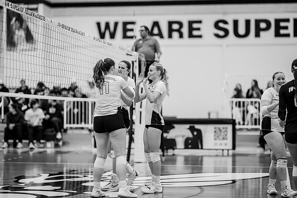 UWS VB vs CROWN-162